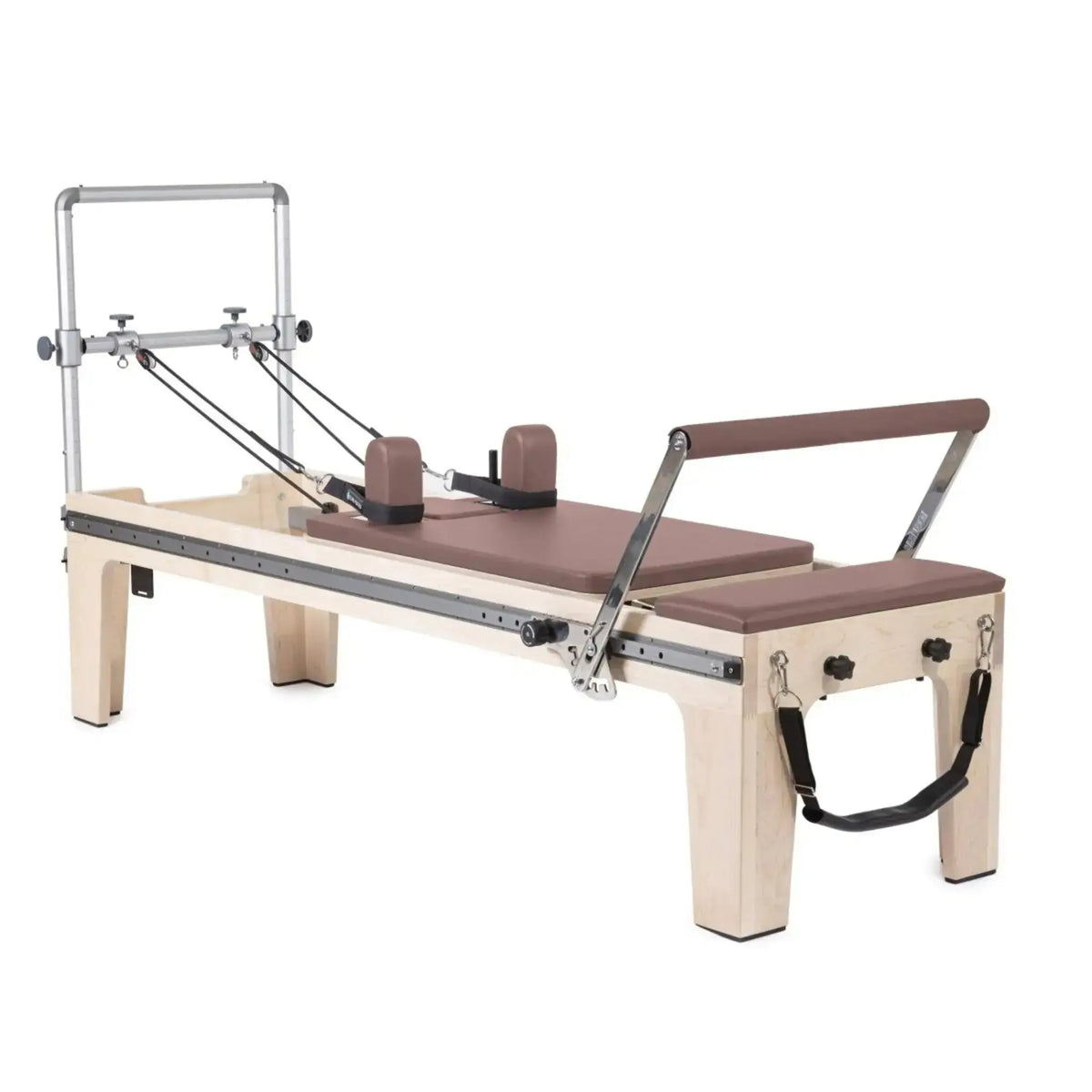 Elina Pilates Master Instructor Physio Reformer aus Ahornholz mit Polstern in Eukalyptus, Seitenansicht