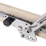 Elina Pilates Master Instructor Physio Reformer mit Tower – Detail der Verstellmechanik der Fußstange