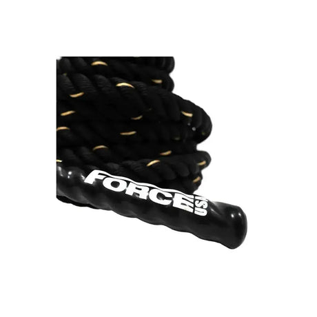 Force USA Battle Rope 15 m im Detail: Griffende mit Logo und Seilgeflecht