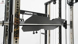 Force USA G3 V2 Beinpresse-Platte im Gestell montiert, leicht seitliche Ansicht