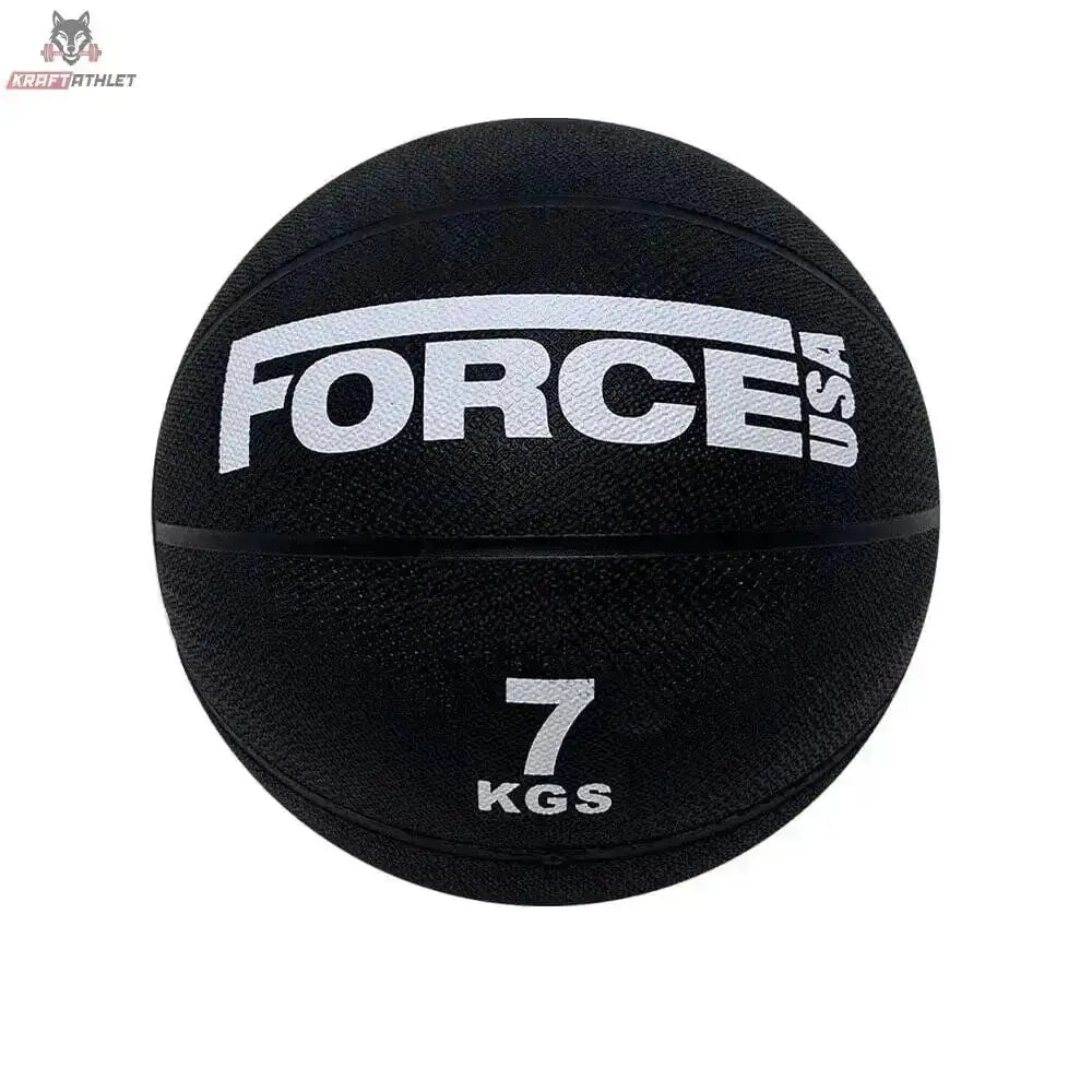 Force USA Medizinball 9 kg in der Variante 7 kg, schwarzer Ball mit weißem Logo, Frontansicht
