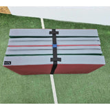Hegren Foldable Mat, gefaltete Matte in Grau und Bordeaux mit Haltegurt