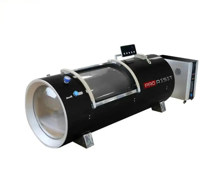 ProReset Orbit 2.0 ATA Hartschalen-Hyperbarkammer – Schrägansicht auf die runde Einstiegsluke