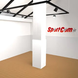 SportCom Flexi-Post Säulenpolster von Dollamur in Weiß um eine eckige Säule, Visualisierung im Trainingsraum