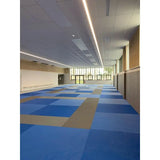 SportCom MMA-Tatami Glattfinish 1 × 1 m, 4 cm, rutschfeste Unterseite, langer Gang mit blau-grauem Mattenmuster