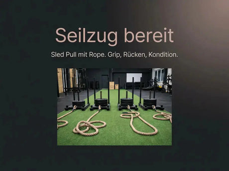 tiguar 4RACE Training Sled als Grafik mit Sled-Pull-Szene am Seil im Studio
