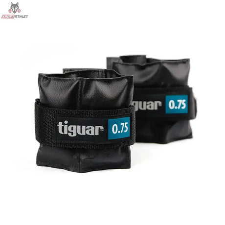 tiguar Knöchelgewichte 2 kg (Paar), Variante 0,75 kg mit blauen Etiketten, Schrägansicht beider Gewichte