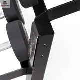 tiguar Modulares Kurzhantel-Rack ohne Caps, 2 Ebenen als Detail der Rahmenverbindung mit Schrauben und seitlichem Logo