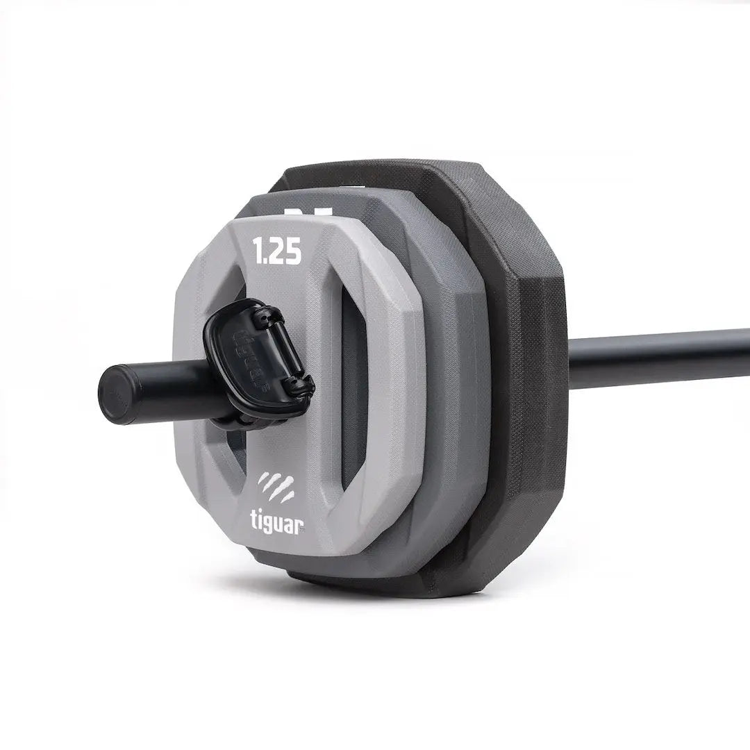 tiguar Powergym Fitness-Langhantel-Set v2 im Detail: Scheiben mit Schnellverschluss auf der Stange