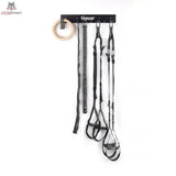 tiguar Zubehörhalter an der Wand mit Ring, Schlingentrainer und schwarzen Gurten