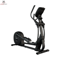 Titanium Strength CT2000 Crosstrainer Pro Series in Schrägansicht von vorne vor schwarzem Hintergrund